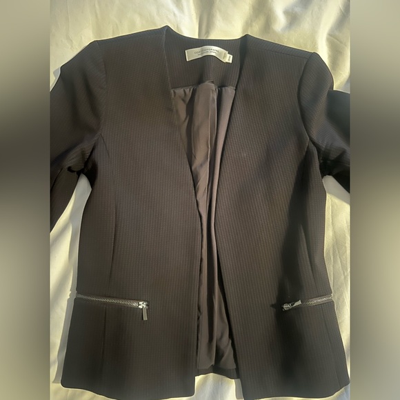 Blazer - Perfect fit 🖤 - Picture 3 of 3